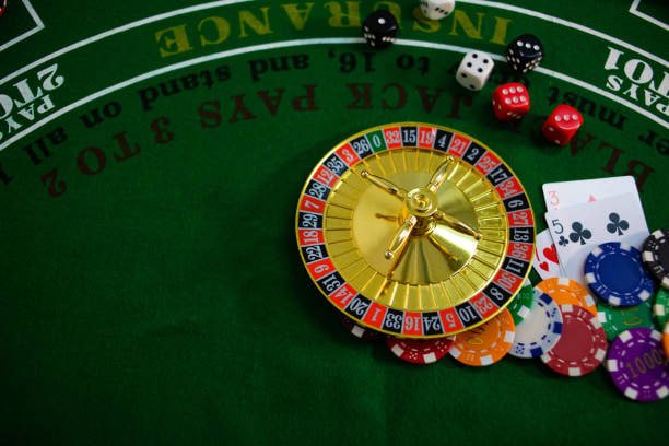 Live roulette wheel and betting layout displayed on phone screen at jili777 app